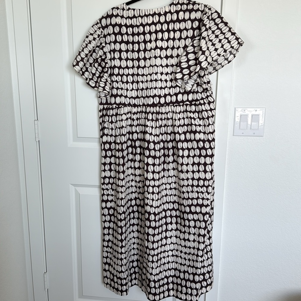 ANTHROPOLOGIE- Dark Brown and White Dress- L - Picture 4 of 5